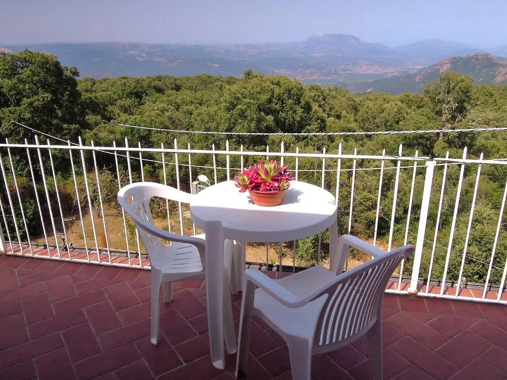 Landhuis Casa Solotti Pension Nuoro  Italië