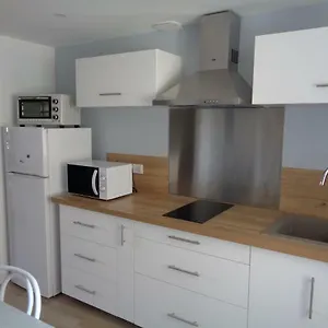 https://appartement-le-panassa.hotels-rhonealpes.com
